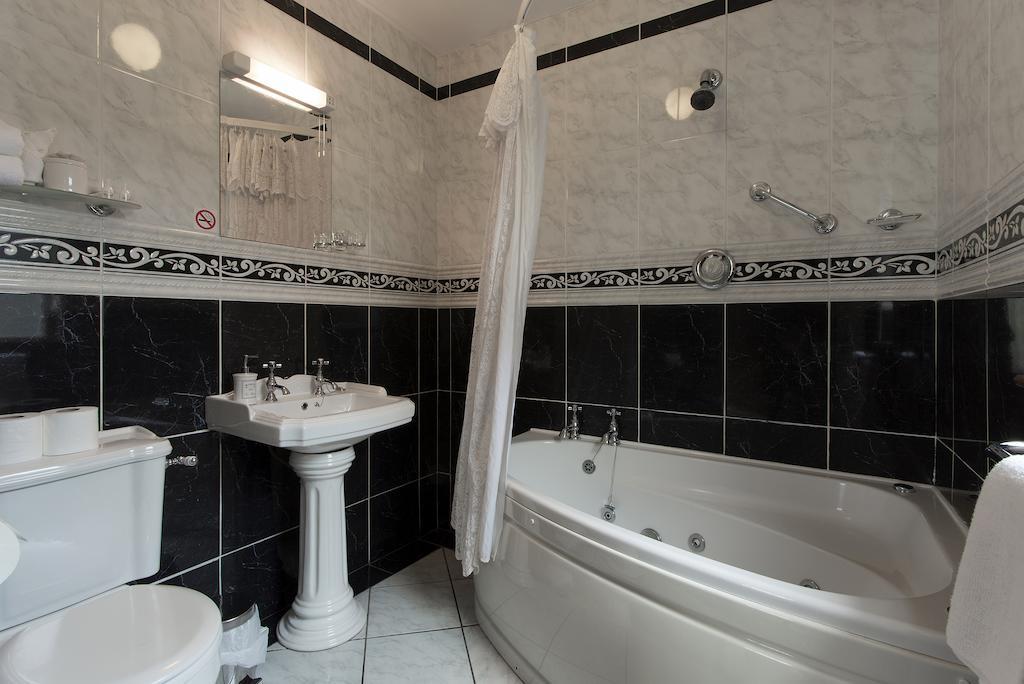 The Laurels B&B Килкенни Номер фото